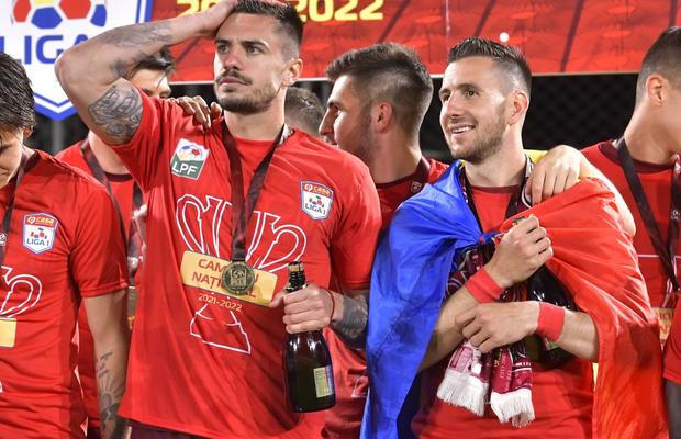 Al treilea fotbalist care își anunță plecarea de la CFR după câștigarea titlului: „Chiar îmi doresc să fac asta”