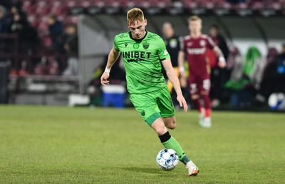 Pierret rămâne la Dinamo, dacă Uhrin salvează echipa de la retrogradare