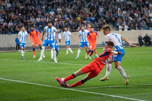 Mihai Stoica, managerul general de la FCSB, susține că Liga 1 nu se va întrerupe pe durata Campionatului Mondial din iarnă (21 noiembrie - 18 decembrie), așa cum vor proceda majoritatea campionatelor care dau jucători la turneul final din Qatar.