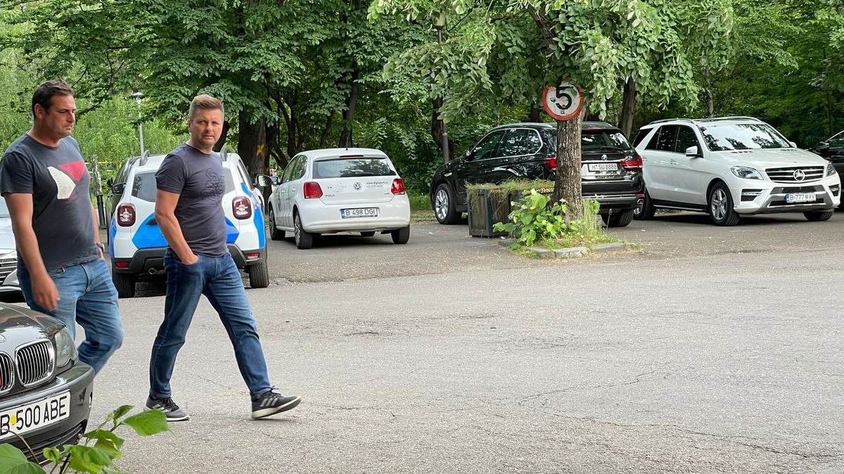 Fotbaliștii lui Dinamo, la dineul organizat de Nicolae Badea, 17 iunie / FOTO: Vlad Nedelea