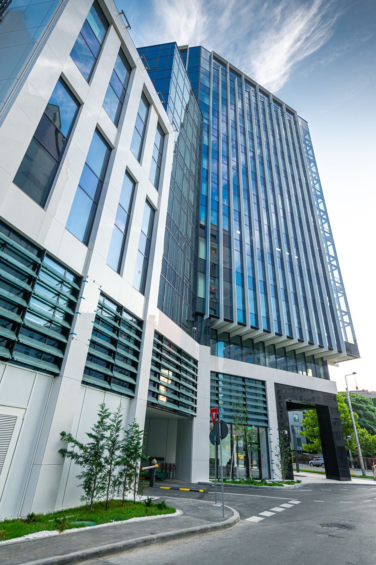 Tiriac Tower - București