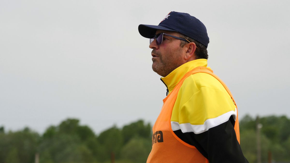 Talpan, rezolv-o p-asta! Doi antrenori s-au certat și fiecare și-a înființat echipa lui: „Jandarmeria a venit doar ca să nu li se urce băutura la cap”