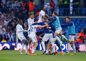 Nebunie în Anglia » Leeds și-a distrus adversara și e la un meci de revenirea în Premier League