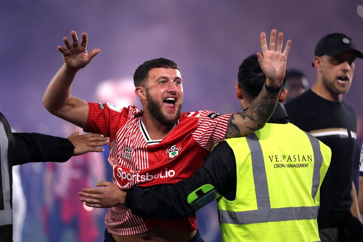 Suporterii lui Southampton, sărbătoare fără limite / FOTO: Imago