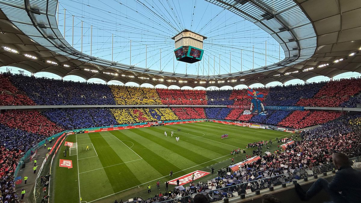 Galeria celor de la FCSB, scandare îndreptată către Mirel Rădoi! Momentul, surprins de reporterii GSP