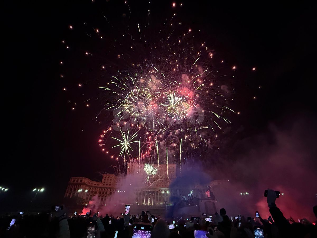 Basarab Panduru, șocat după party-ul de titlu al FCSB-ului: „Incredibil! Cum să nu dea nimeni 5 milioane pe el?”