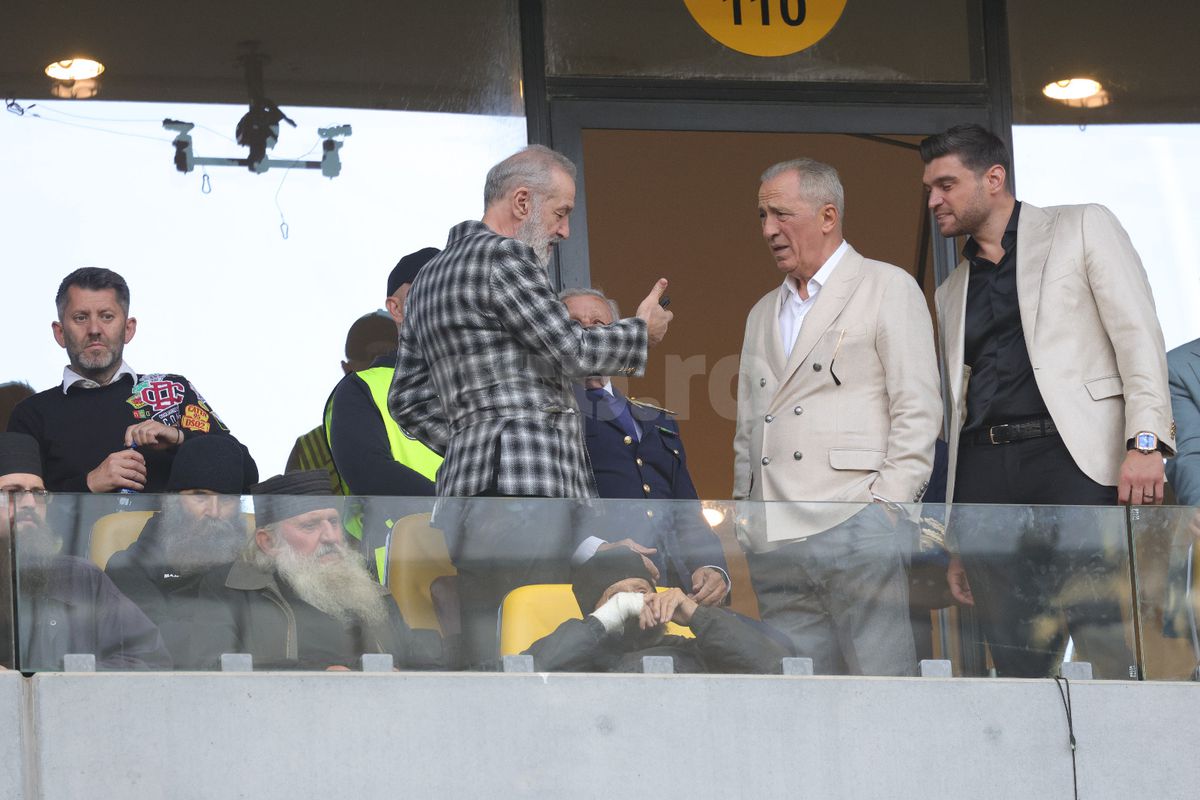 Marius Șumudică, ironizat de cel mai celebru fan al campioanei FCSB: „Înseamnă că se pricepe”