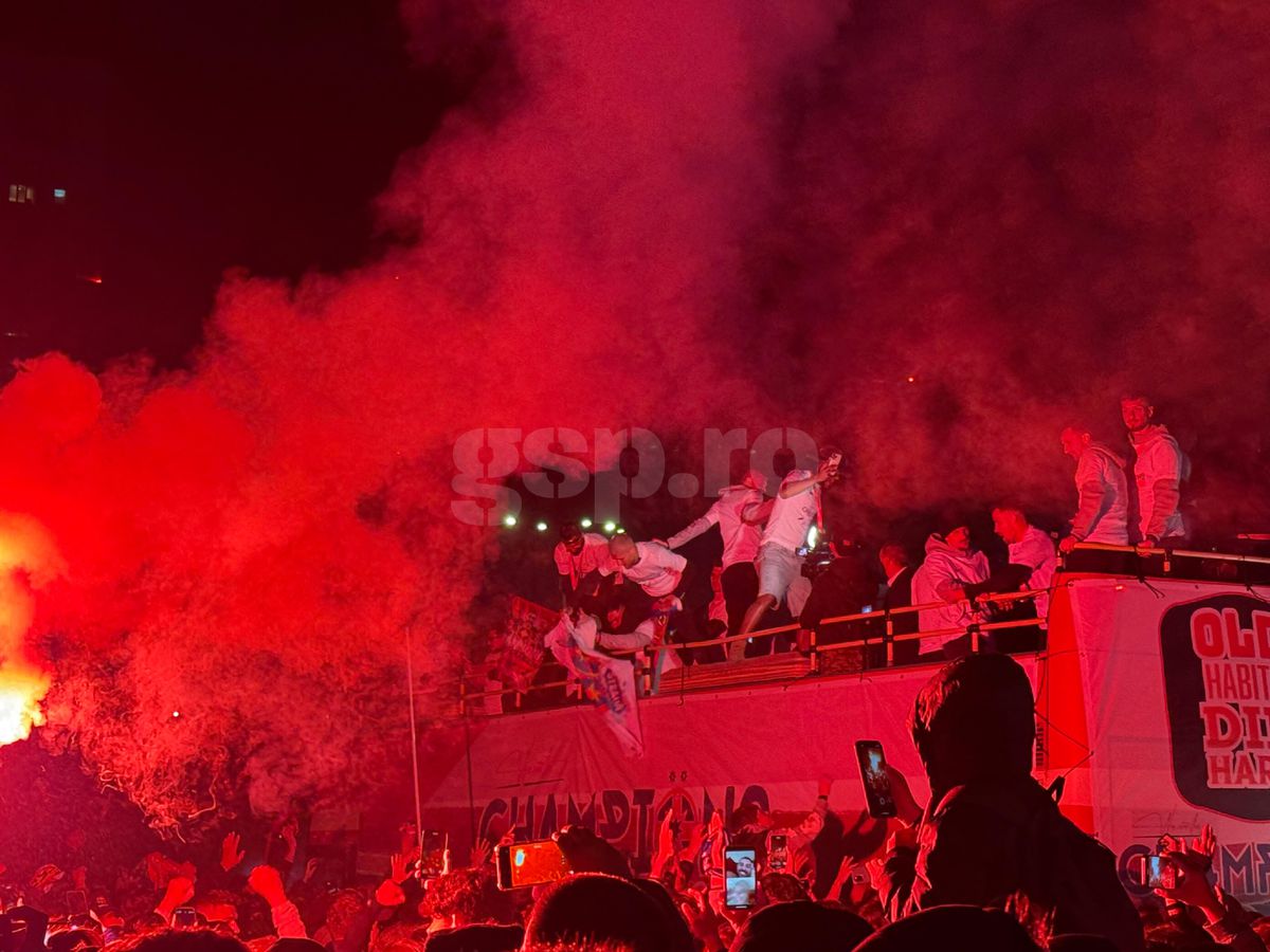 Basarab Panduru, șocat după party-ul de titlu al FCSB-ului: „Incredibil! Cum să nu dea nimeni 5 milioane pe el?”