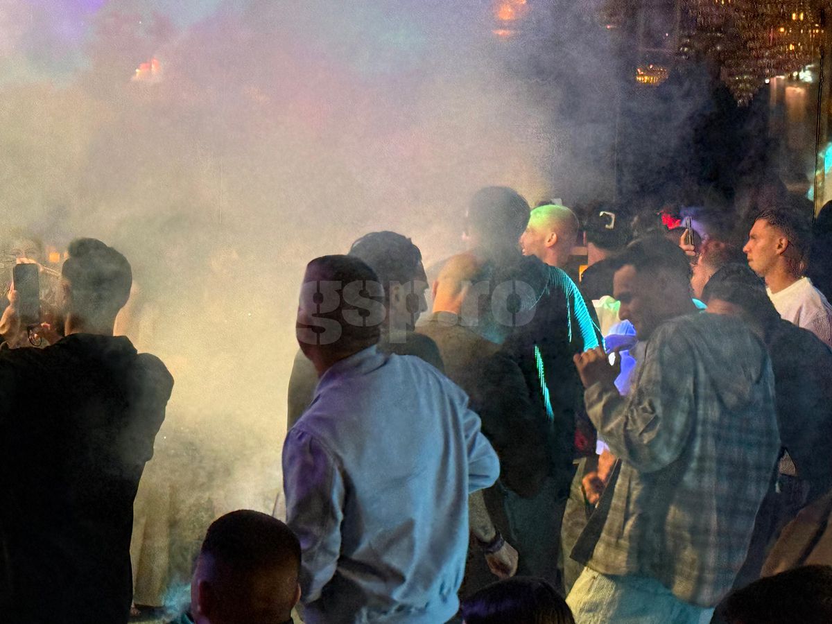 FCSB, petrecere în club