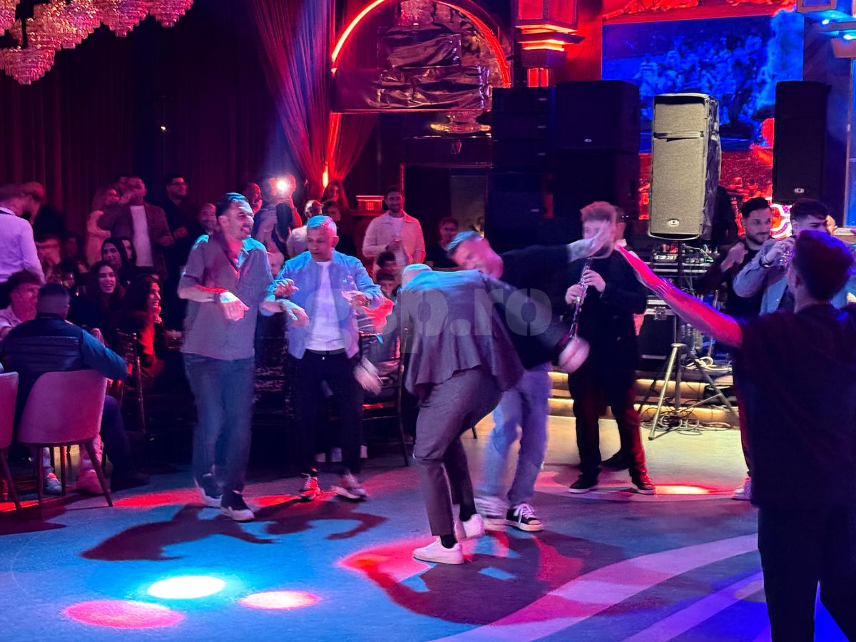 FCSB s-a mutat în club » Petrecere dezlănțuită a campionilor: imagini senzaționale cu MM, Chiricheș, Pintilii și Elias