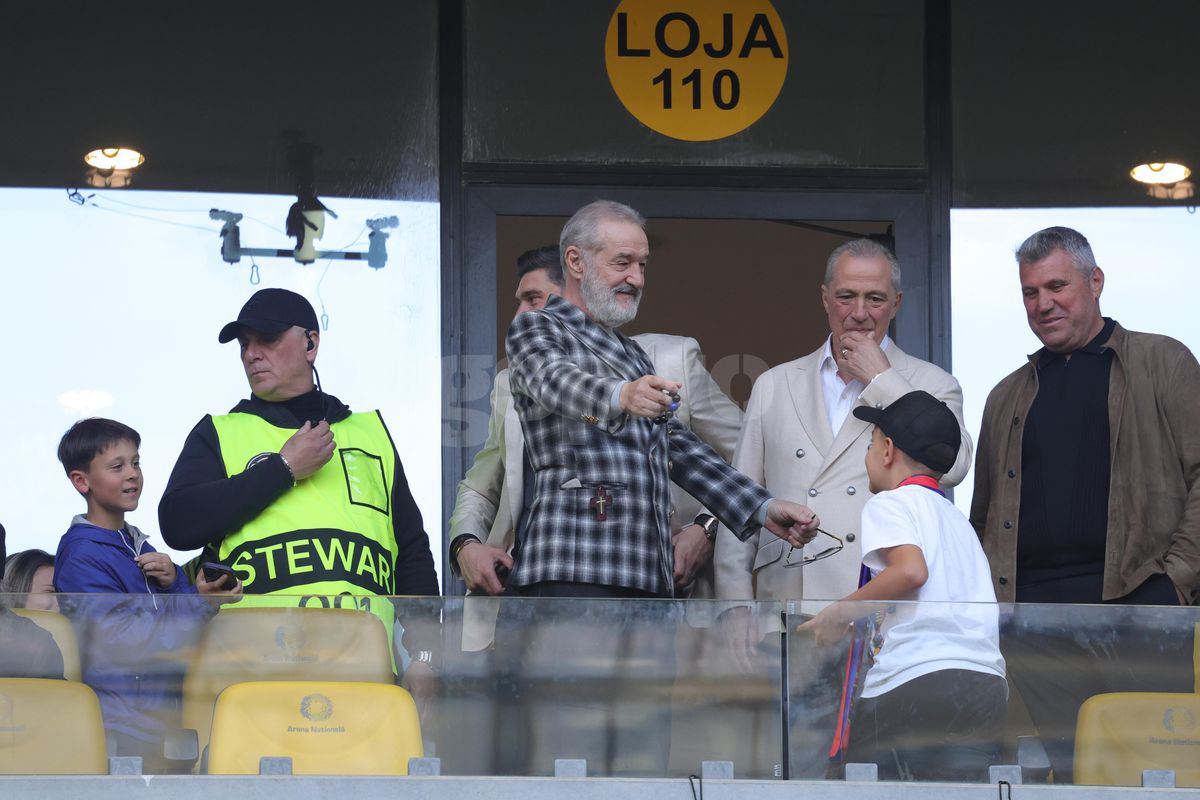 Gigi Becali, pe Arena Națională la FCSB - Universitatea Craiova  / foto GSP