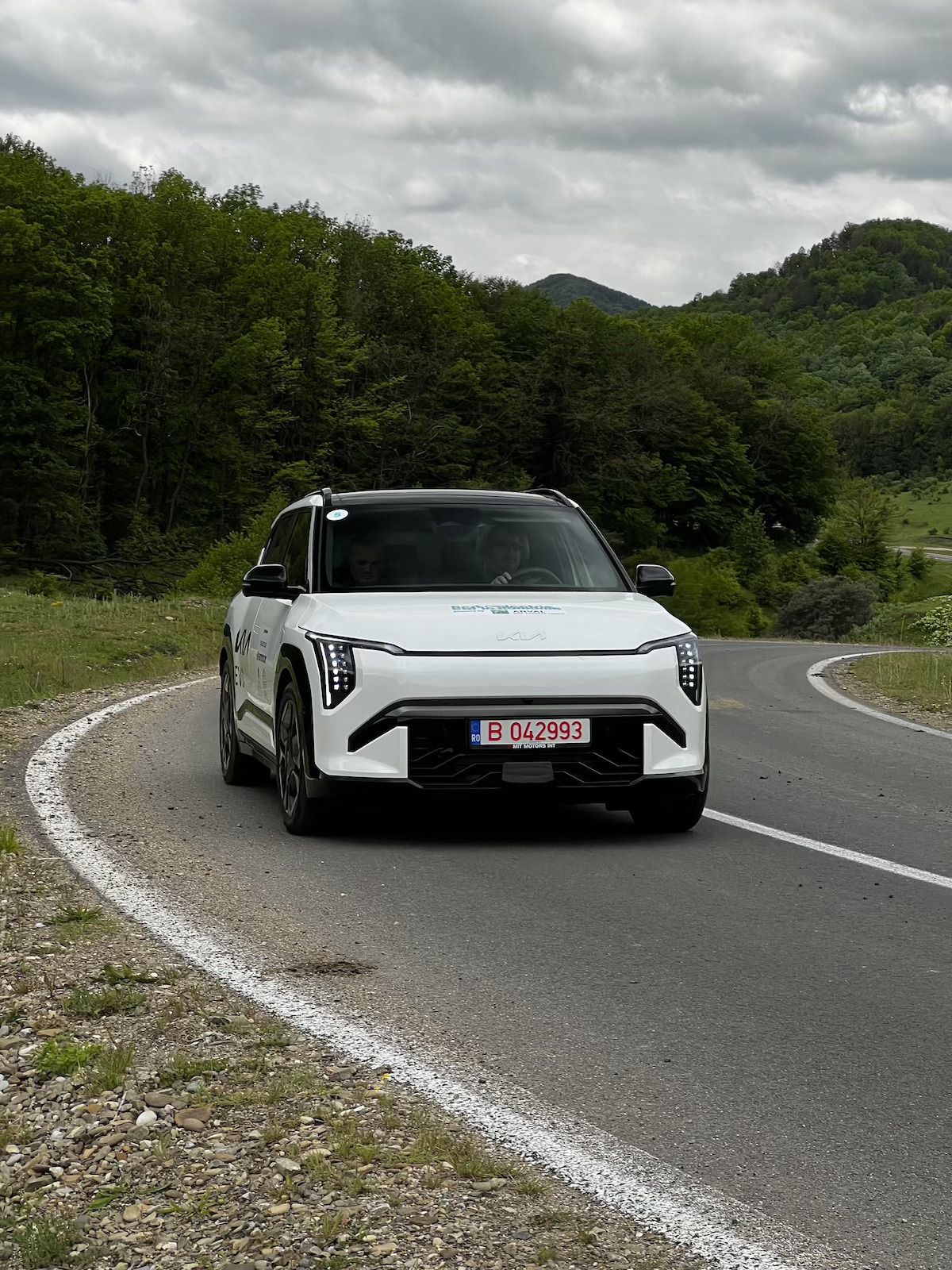 A fost aleasă cea mai bună mașină electrică din România în 2025 » În finala „Best Electric Car” au concurat 8 noi modele