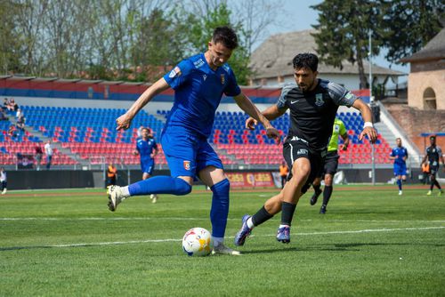 LIVE ORA 11:00 CSC Dumbrăvița - Chindia Târgoviște, manșa tur a barajului de menținere în Liga 2