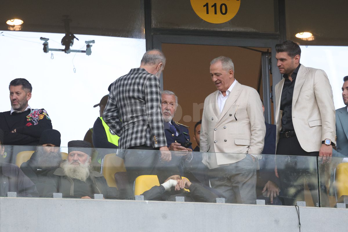 Marius Șumudică, ironizat de cel mai celebru fan al campioanei FCSB: „Înseamnă că se pricepe”