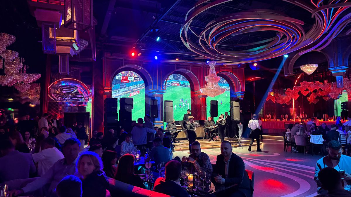 FCSB, petrecere în club