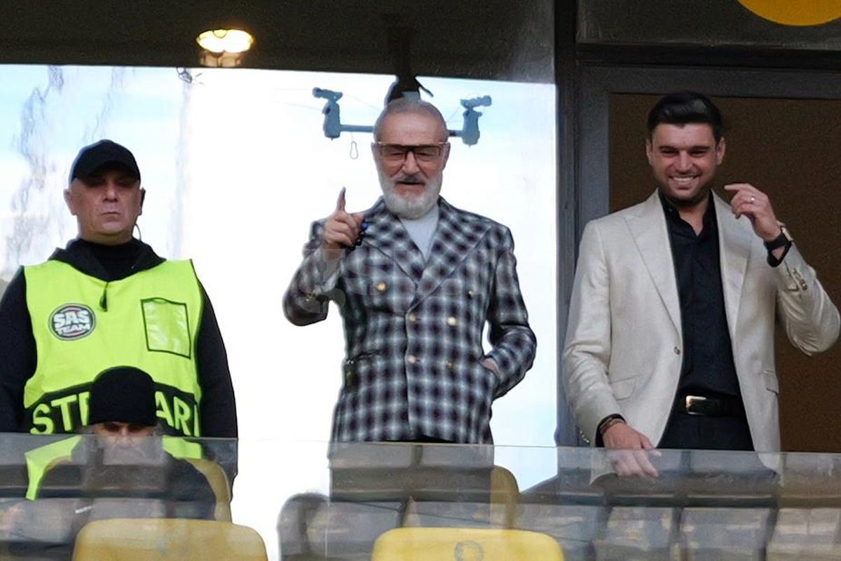 Gigi Becali, pe Arena Națională la FCSB - Universitatea Craiova  / foto GSP