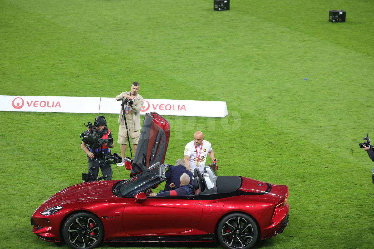 FCSB - sărbătoare de titlu // 17.05.2025