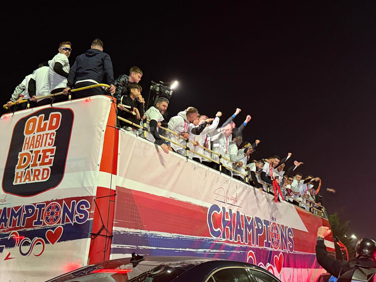 FCSB, petrecere în autocar