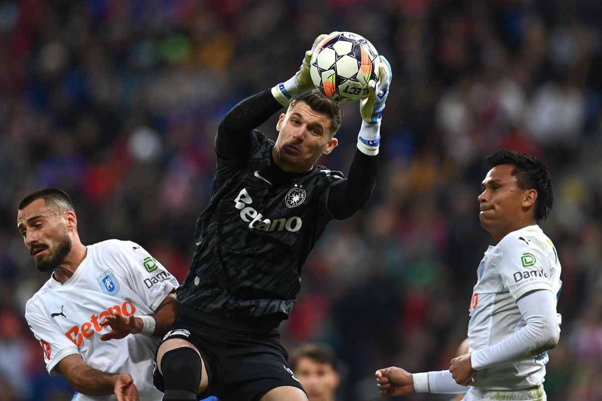 Mirel Rădoi, „săgeți” către adversara din play-off, imediat după eșecul cu FCSB: „Sunt împinși acolo sus”