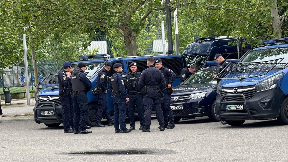 FCSB - Universitatea Craiova, fiesta roș-albastră, imagini înaintea meciului, 17 mai 2025