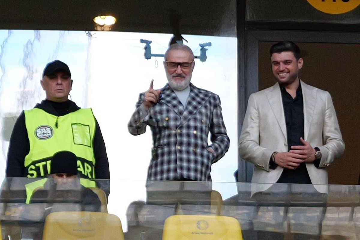 Gigi Becali, pe Arena Națională la FCSB - Universitatea Craiova  / foto GSP