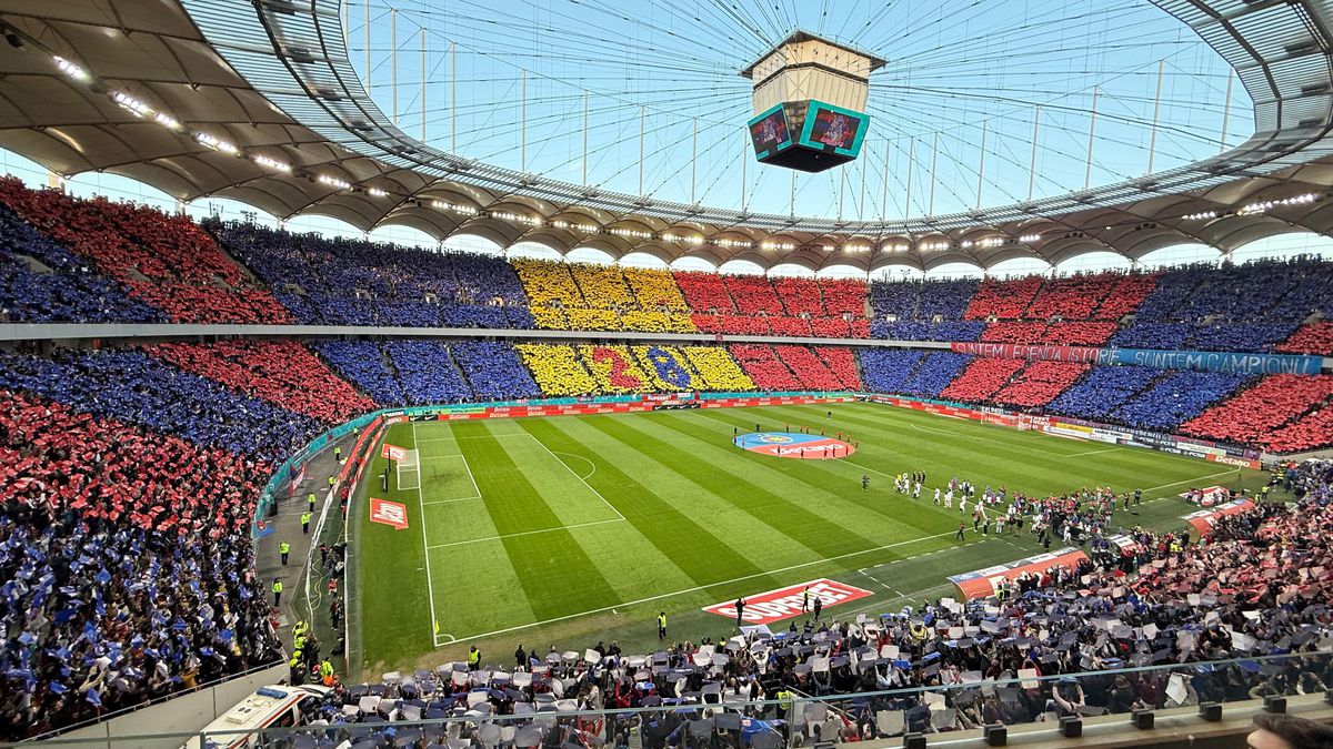 Galeria celor de la FCSB, scandare îndreptată către Mirel Rădoi! Momentul, surprins de reporterii GSP