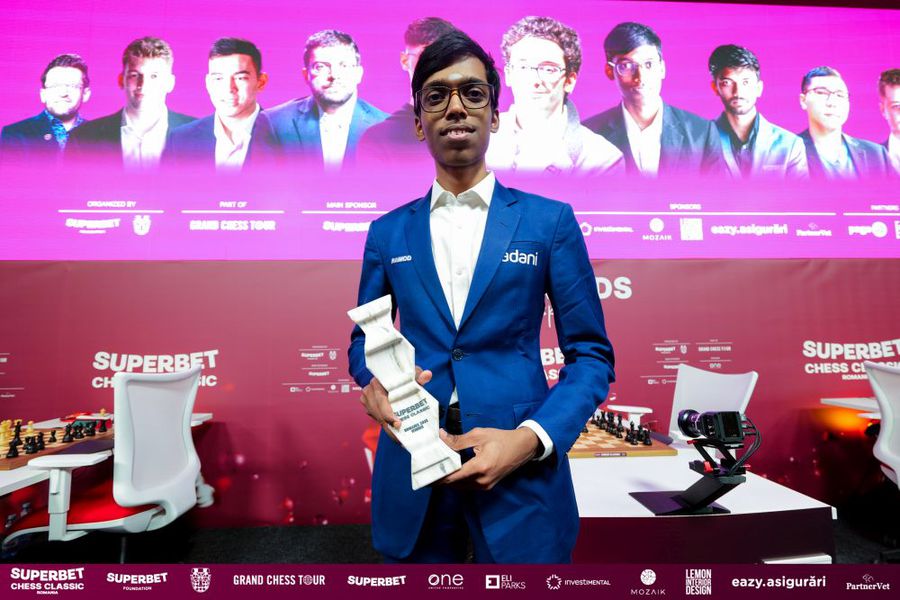 Praggnanandhaa câștigă Superbet Chess Classic România 2025 după un tie-break spectaculos