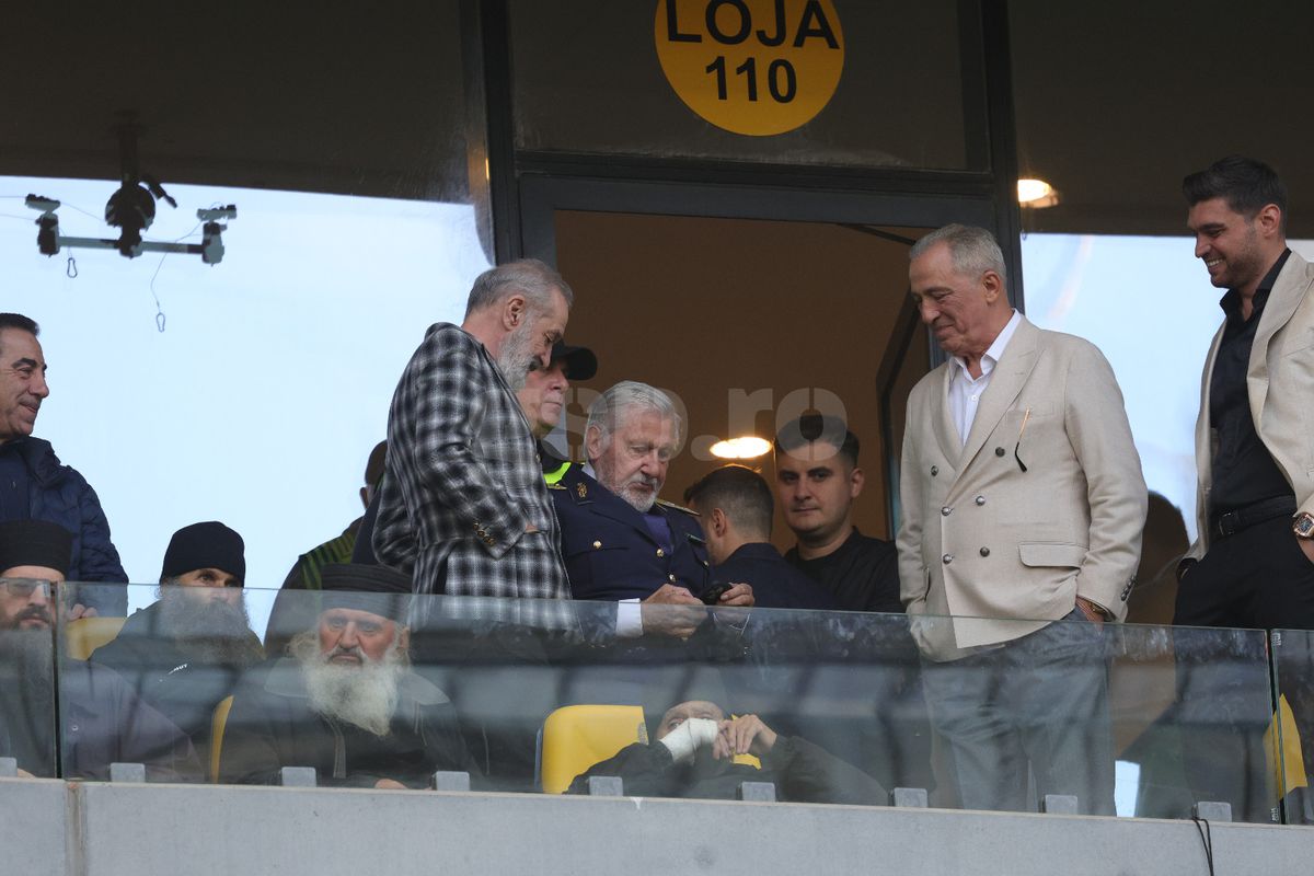 Marius Șumudică, ironizat de cel mai celebru fan al campioanei FCSB: „Înseamnă că se pricepe”