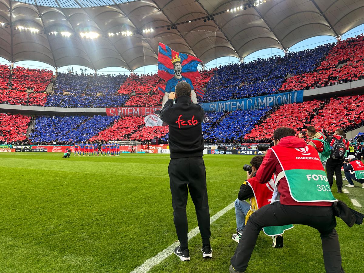 Galeria celor de la FCSB, scandare îndreptată către Mirel Rădoi! Momentul, surprins de reporterii GSP