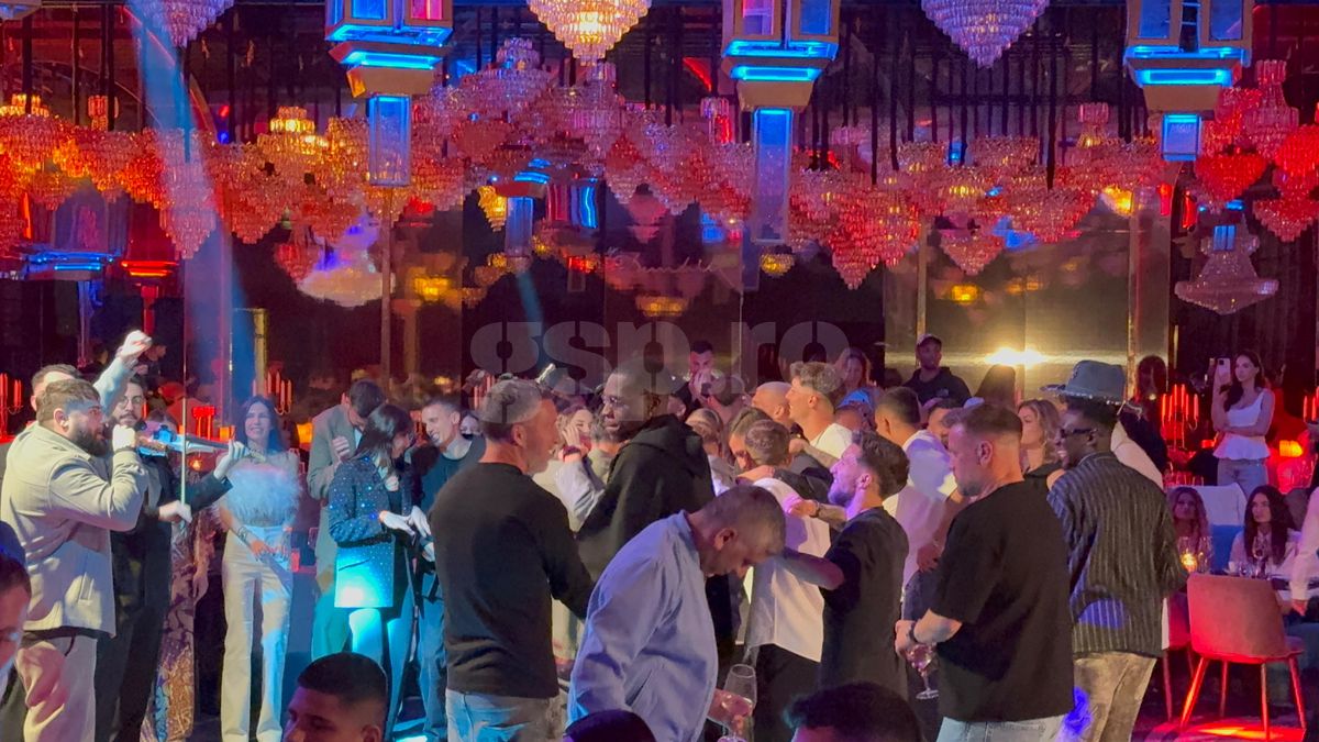 FCSB, petrecere în club