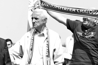 Fostul jucător de legendă al Craiovei, supranumit „Părintele gazonului”, s-a stins în această dimineață