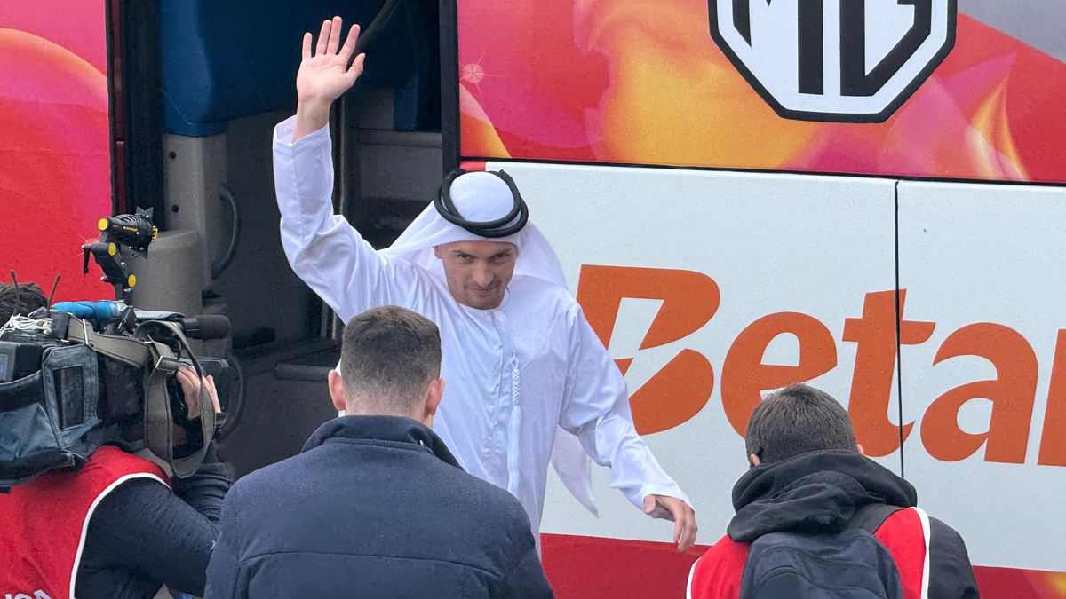 Jucătorii FCSB au venit deghizați în personaje din desenele animate