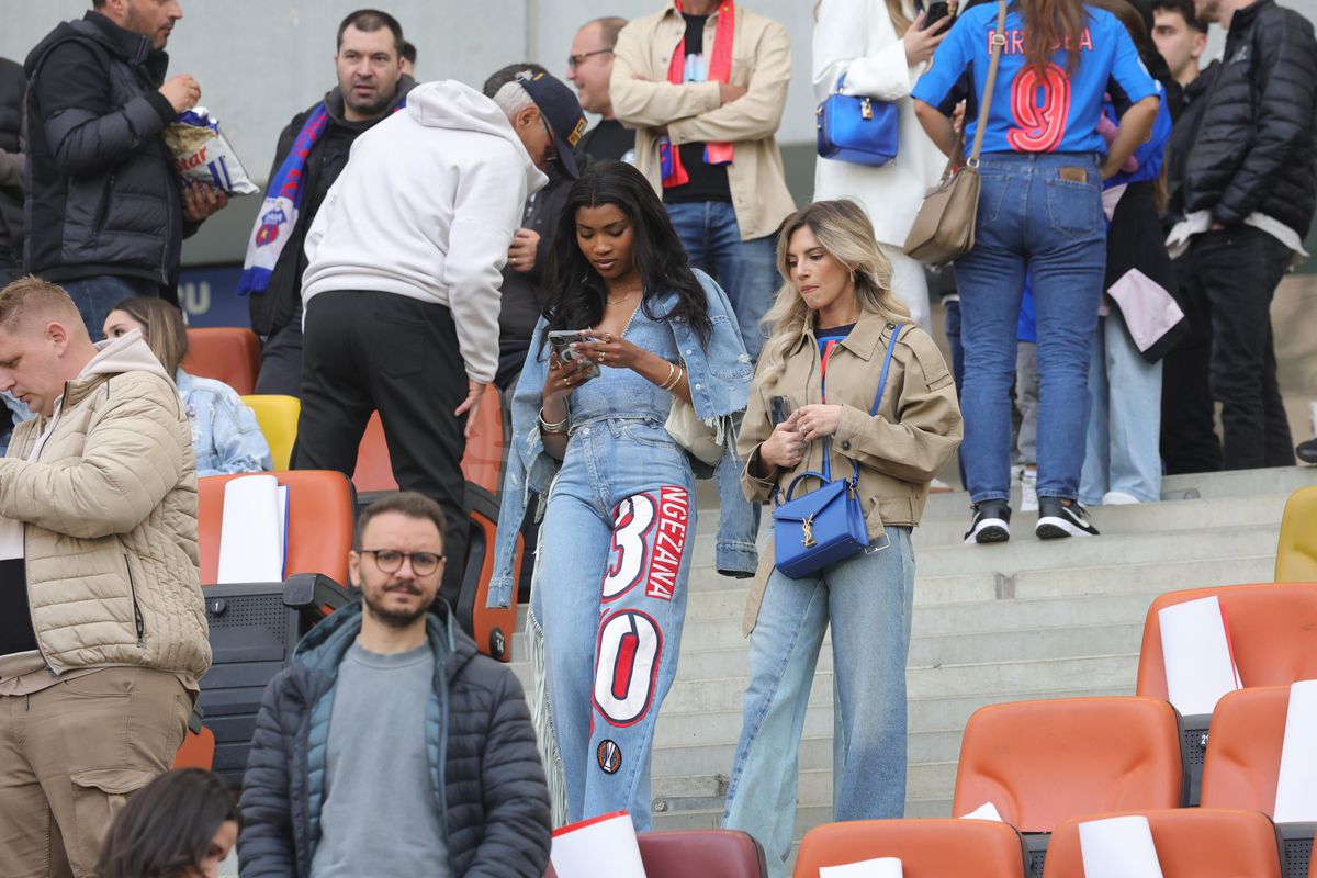 Mbali Malindi, soția lui Siyabonga Ngezana la FCSB - Universitatea Craiova