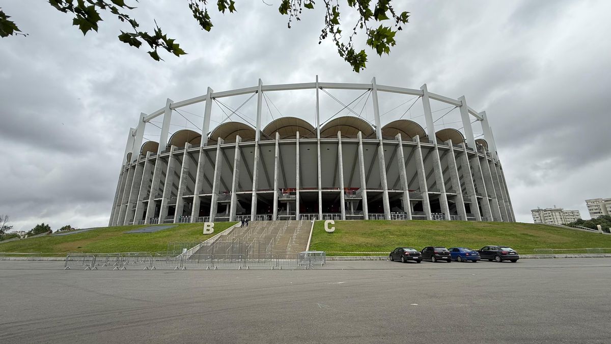 FCSB - Universitatea Craiova, fiesta roș-albastră, imagini înaintea meciului, 17 mai 2025