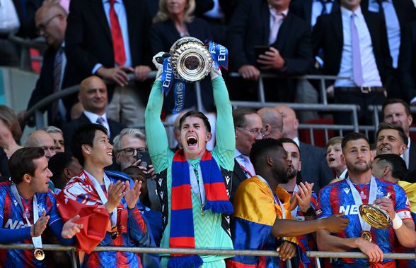 Dean Henderson i-a dedicat tatălui său victoria împotriva lui City din finala Cupei: „Acest trofeu este pentru el”