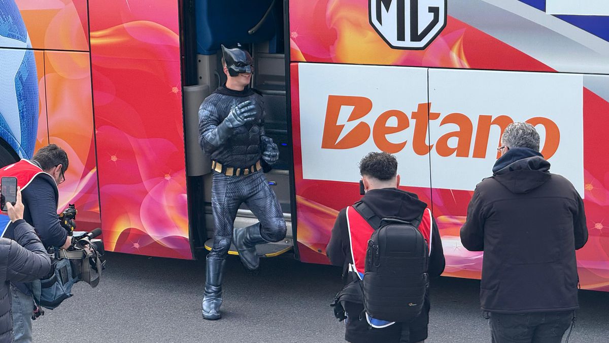 FCSB - Universitatea Craiova, fiesta roș-albastră » Ole, ola, salutați campioana! 10 detalii de la hora bucuriei FCSB