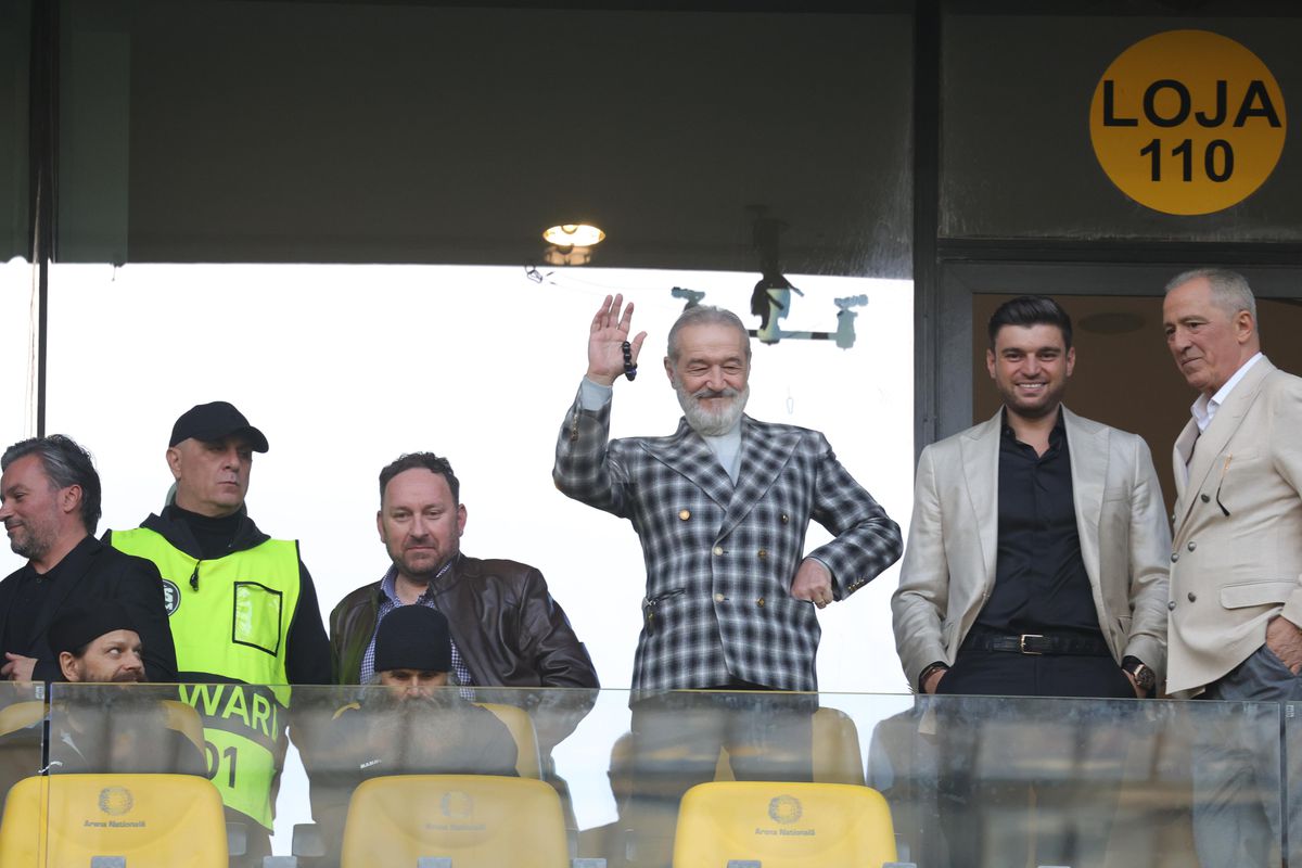 Gigi Becali, pe Arena Națională la FCSB - Universitatea Craiova  / foto GSP