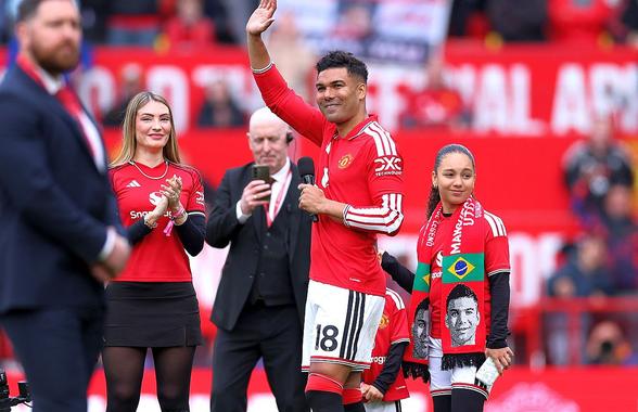 Casemiro, aplaudat la scenă deschisă după ultimul meci acasă pentru Manchester United: „Voi, suporterii, sunteți cel mai bun lucru!”