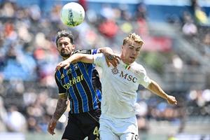 Napoli a învins fără probleme „lanterna roșie” și s-a calificat în Liga Campionilor