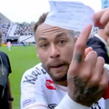 Neymar s-a enervat după ce a fost schimbat din greșeală