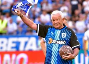 „Coelho e ca o fată mare” » Campion de nota 10 la primul titlu al orașului Craiova, acum nerăbdător: „Vai de capul meu, ce emoții am!”. De ce îl numește așa pe portughez