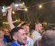 La 8 dimineața, Alexandru Crețu încă petrecea: „Voi dormiți? Nu ar trebui la ora asta!”