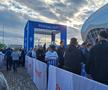 Chiar e atmosferă de titlu! Cum i-au așteptat ultrașii pe jucătorii Craiovei + clujenii, nevoiți să schimbe planul