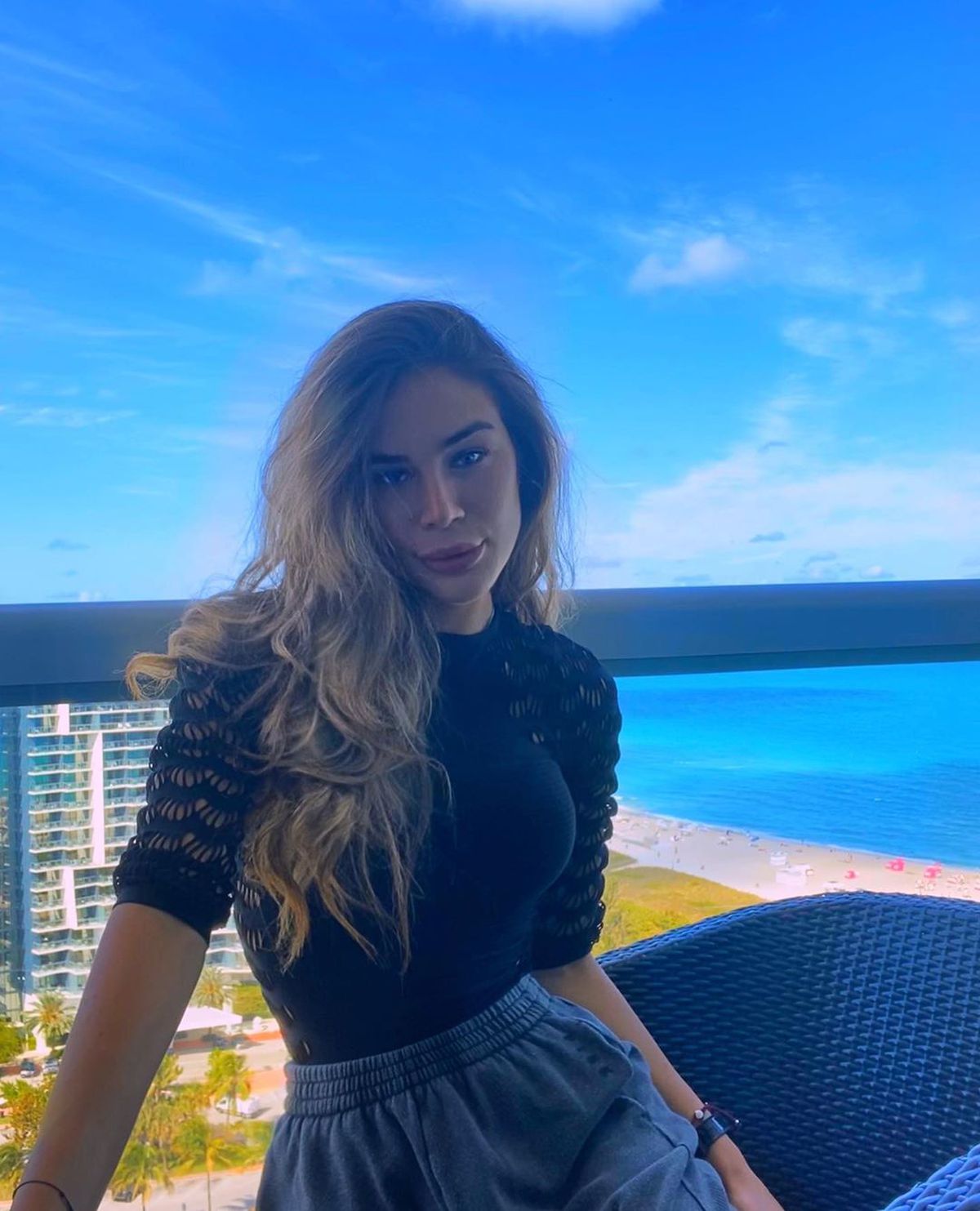 Imagine rară cu Ion Țiriac și unica lui fiică! Cum și-a sărbătorit „Megan Fox de România” tatăl miliardar, care a împlinit 84 de ani