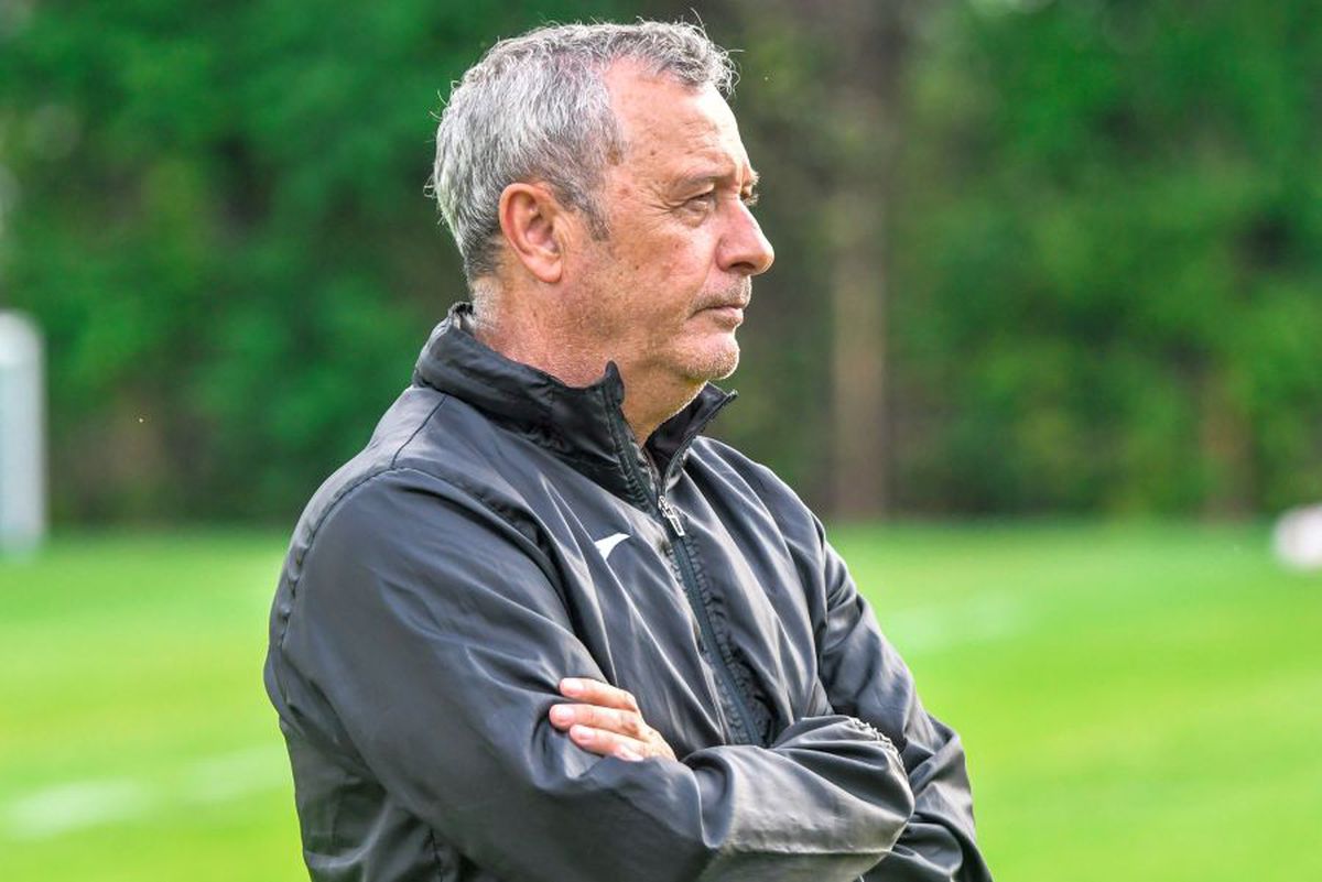 DINAMO. Mircea Rednic se ia Ionuț Negoiță: „Am dat prime de 70.000 de euro la Dinamo!”