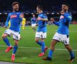 Dries Mertens (stânga) i-a adus calificarea lui Napoli în finala Cupei Italiei