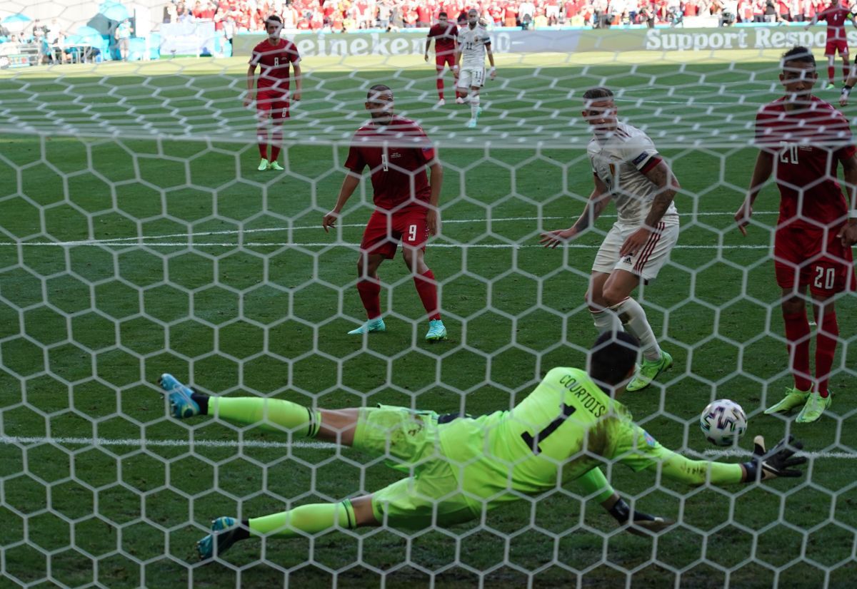 Basarab Panduru, elogii pentru un fotbalist de la Euro 2020: „N-am văzut în viața mea așa diferență. Și în ghips dacă intra, tot era mai bun decât ceilalți”