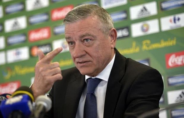 Mircea Sandu critică un „tricolor”: „Și-a bătut joc de națională” + spune că cel mai bun jucător n-a fost convocat de Iordănescu