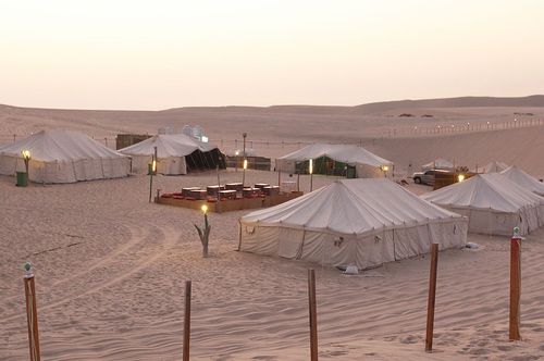 Așa ar putea cazarea la corturi în deșert pentru suporteri la Cupa Mondială din Qatar // Foto: Guliver/gettyimages