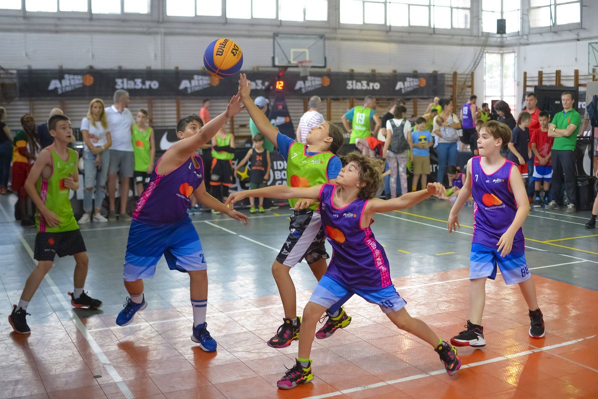 Finale spectaculoase de baschet 3x3 la Sport Arena Streetball, după un turneu furtunos